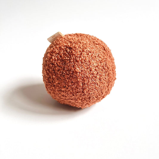 piłkadlapsa_boucle_kolor_nugat_rozmiar_s